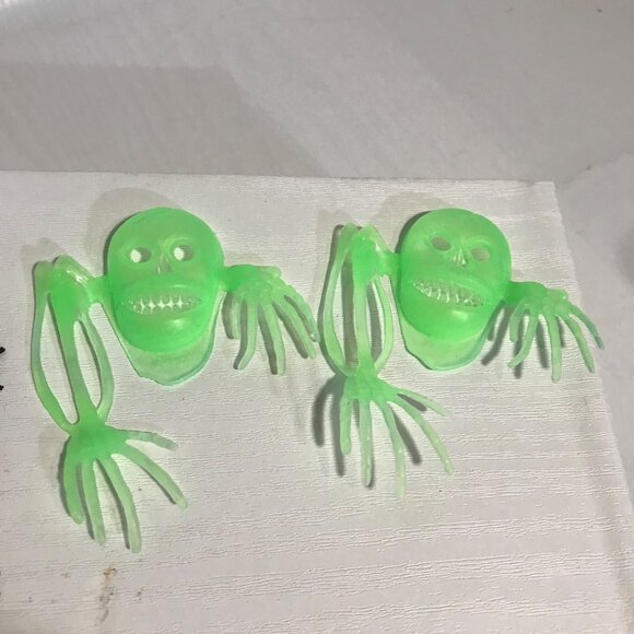 Halloween Creepy Crawly & Decor Set or Cake Deco Bugs Bats Skeletons Skull Sign - Picture 6 of 10